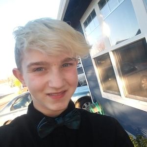 Meet your Posher, Gavin